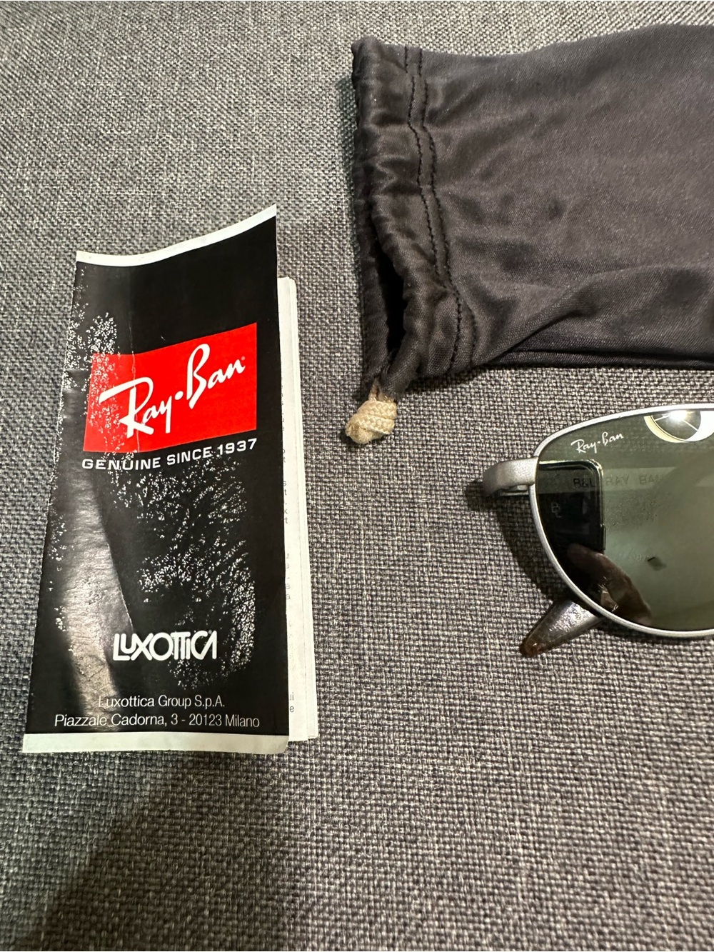 Ray-Ban Silver Oval Sunglasses with Dark Green Lenses - Picture 9 of 10